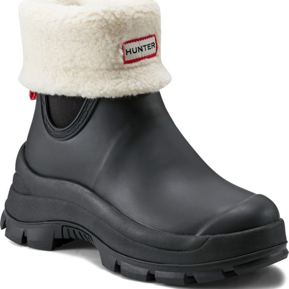 Like New! Hunter Esme Lug Sole Waterproof Boots - Picture 2 of 8